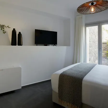 Epicenter Luxury Mesariá