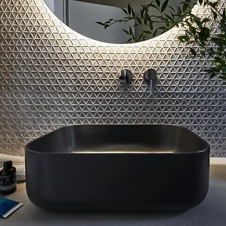 Epicenter Luxury 4* Mesariá