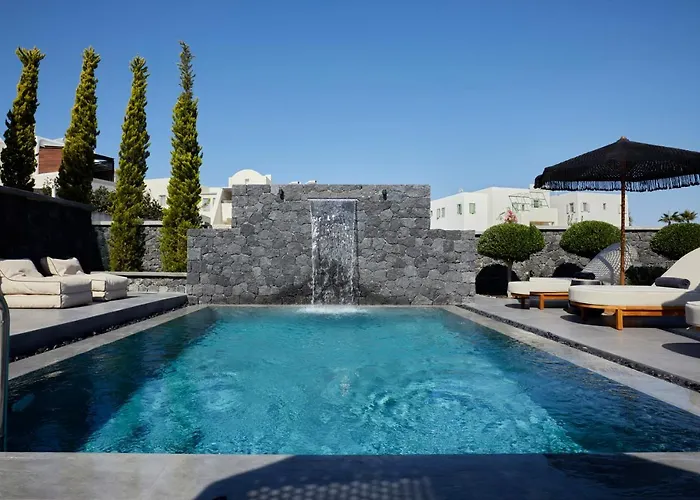 Epicenter Luxury מלון דירות 4*