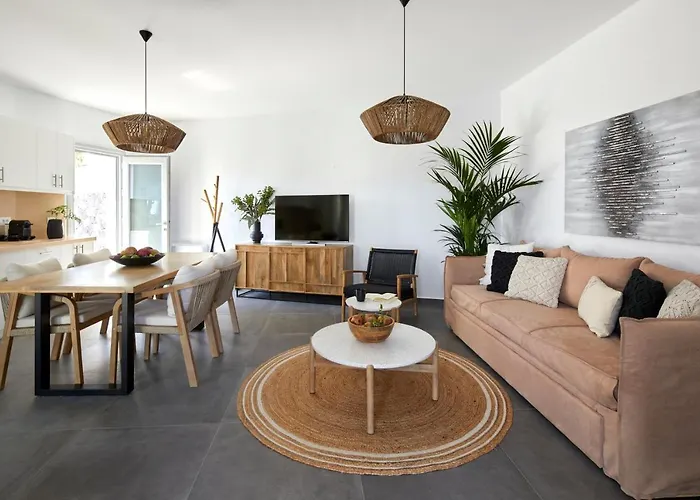 Epicenter Luxury מלון דירות מסאריה