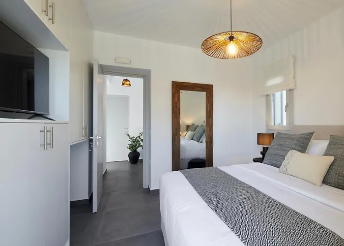 Epicenter Luxury 4* מסאריה